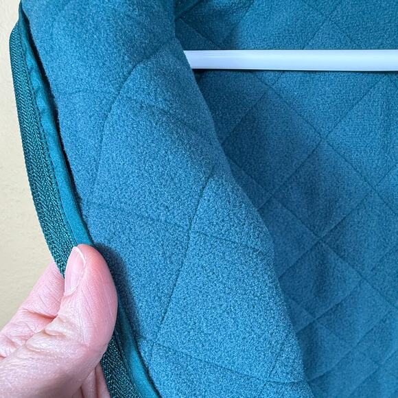 Van Heusen Womens Quilted Vest Teal Green Size L Full Zip NWOT - Picture 5 of 11